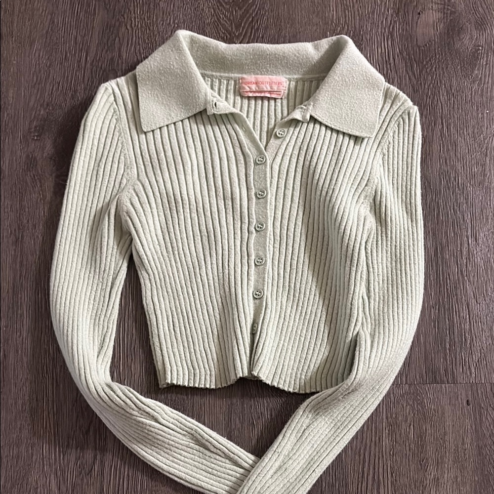 Light green Ribbed Button-Up Cardigan